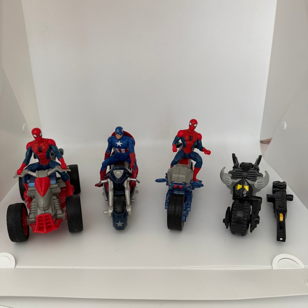 Marvel Avengers Spider-Man Captain America Action Figures and Vehicles Lot